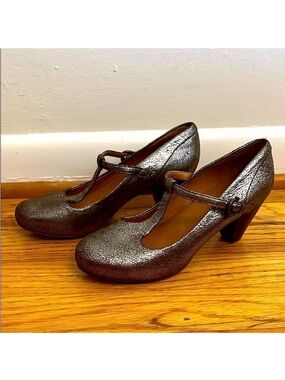 Frye Metallic Mary Jane T-Strap Leather Heels size 5.5